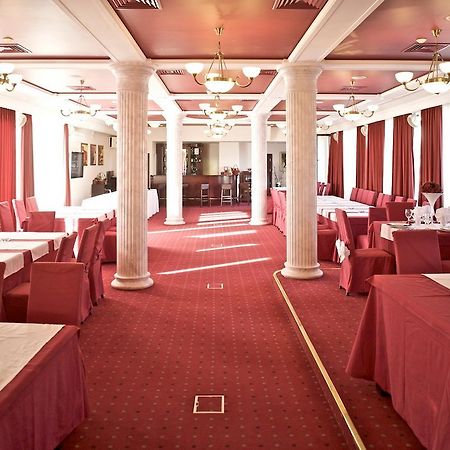 Ajax Boutique Apart Hotel София Ресторант снимка