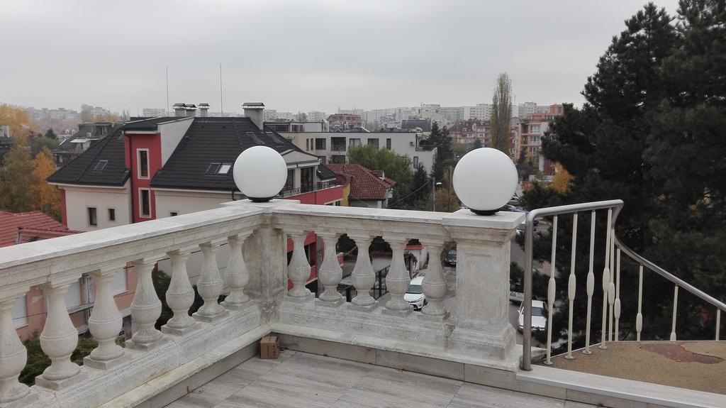 Ajax Boutique Apart Hotel София Екстериор снимка