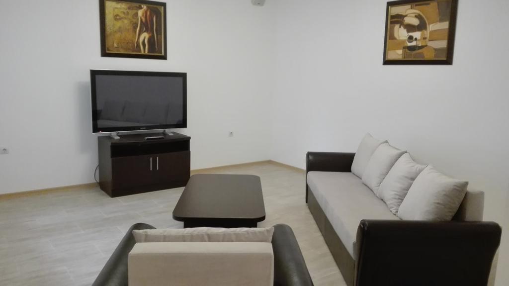 Ajax Boutique Apart Hotel София Екстериор снимка