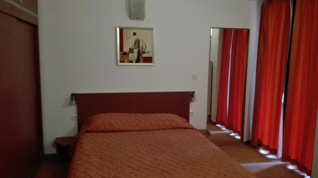 Ajax Boutique Apart Hotel София Екстериор снимка
