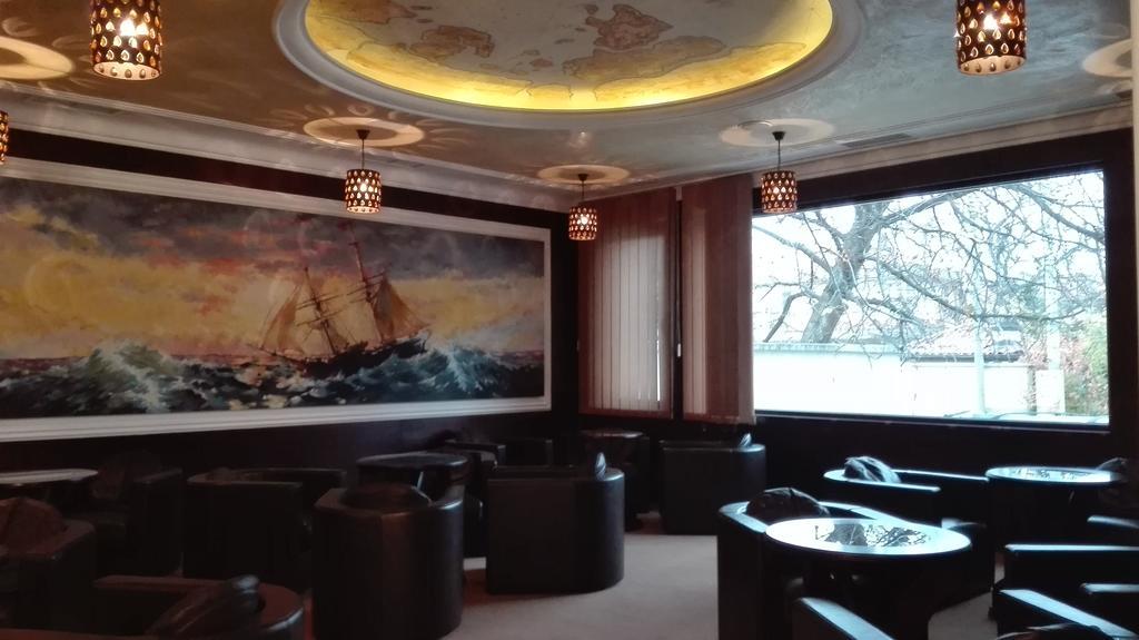 Ajax Boutique Apart Hotel София Екстериор снимка