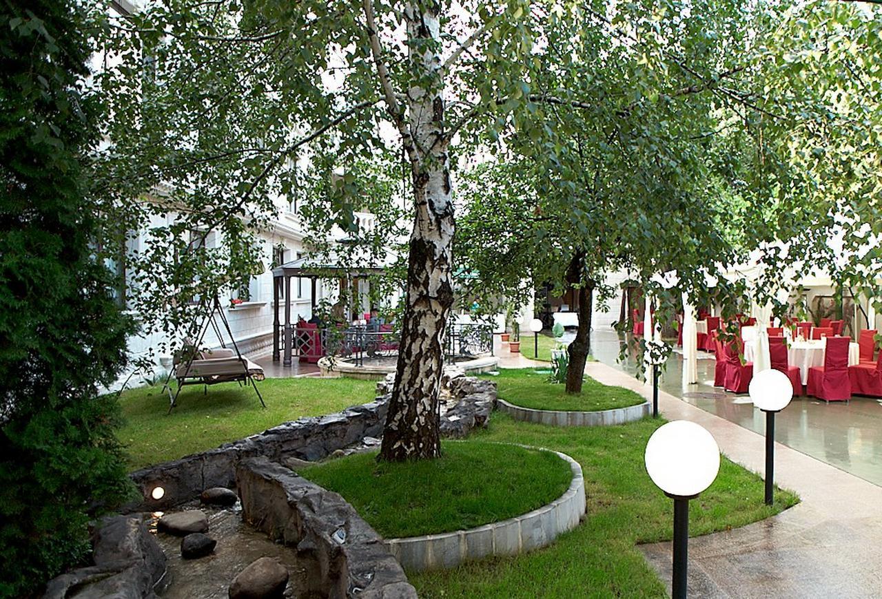 Ajax Boutique Apart Hotel София Екстериор снимка