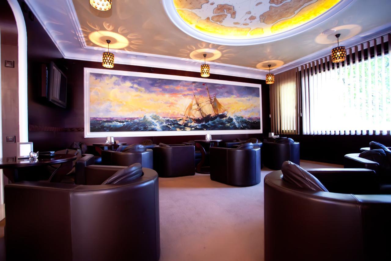 Ajax Boutique Apart Hotel София Екстериор снимка