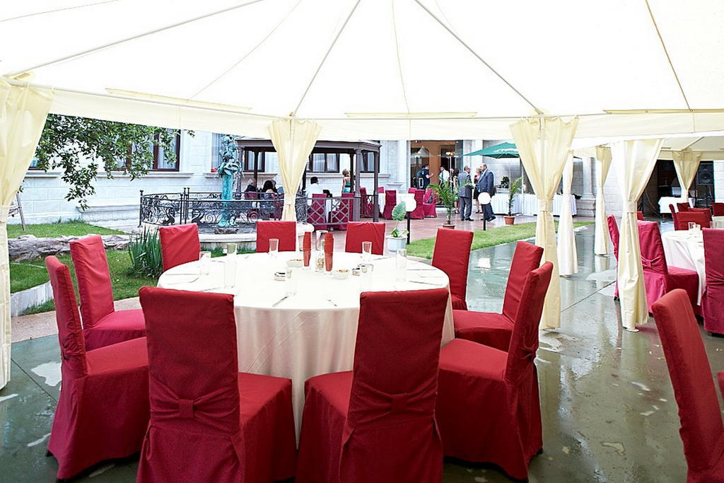 Ajax Boutique Apart Hotel София Екстериор снимка